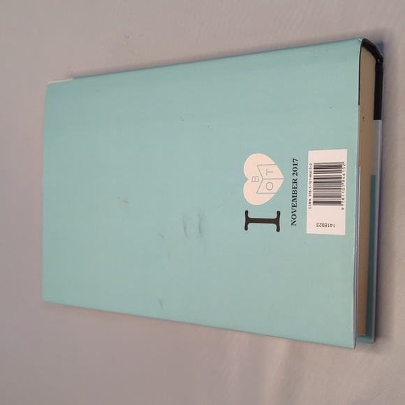 Uncommon Type by Tom Hanks BOTM Hardback - Picture 4 of 4